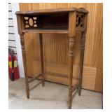 Antique Wood Side Table W/Scrolled Aprons