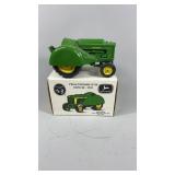 John Deere 620 Orchard Tractor Expo III 1992