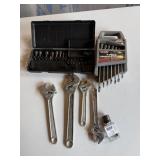 Wrenches & Sockets