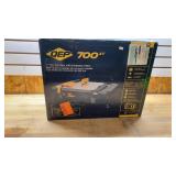 QEP 700xt 7"Tile Wet Saw with Extension Table