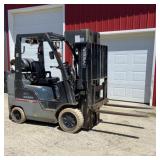 Nissan 50 Propane Fork Lift w/ Side Shift Forks