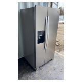 Whirlpool Stainless Side By Side Fridge/Freezer