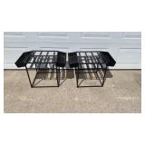 2 Metal Stands