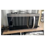 Whirlpool Over-the-Range Microwave