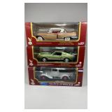 1/18" Scale Die Cast Vehicles Road Legends