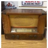 Airline Radio Model 74BR1812B