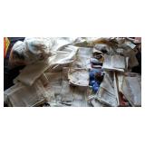 Large Variety Of Vintage Handkerchiefs, Linens
