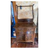 Commode with Towel Rack