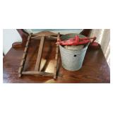 Husky Igloo Ice Cream Maker, Wooden Rack