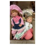 1Porcelain Doll 3 Collector Dolls(plastic)