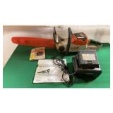 Stihl MSA 120C Chainsaw with Battery-Charger and