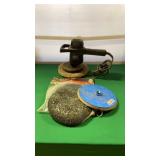Black & Decker 8" Polisher with Extra Pads