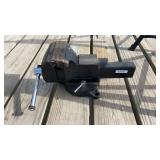 5"Swivel  Bench Vise