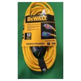 New DeWalt 25ï¿½ HD 12 Ga. Extension Cord