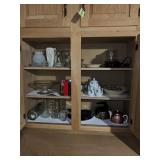 Cupboard of China, Dishware