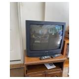 Sanyo Tv w/ Stand