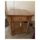 Keystone Collection Oak End Table w/ Drawer