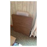 Square Folding Table W/2 Folding Chairs