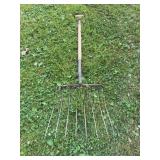Pitch Fork