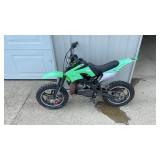 Mini Dirt Bike - Rim on back tire is