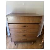 4 Drawer Dresser With Wooden Dove Tailed Drawers