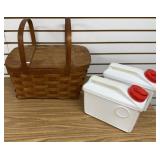 Picnic Basket With 2- Freezer Jugs
