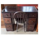 7 Drawer Desk & Chair