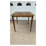 Tall Table Square 37"x37ï¿½x36ï¿½