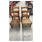 4 Wooden Chairs