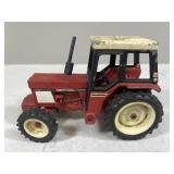 International 784 Model Tractor