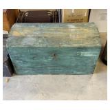 Wood Camelback Trunk