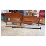 Gull Size Wood Bedframe w/Metal Sides