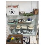 Glassware & Trinkets