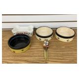 4 pet Bowls and 1 Cat Chime