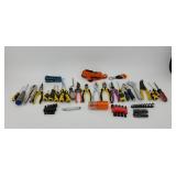 Screwdrivers, Wrench, Pliers, Wire Cutters, D