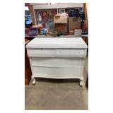 White 4 Drawer Dresser
