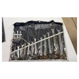 16 Piece Combination Box and Open End Weench Set