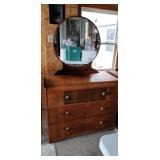 3 Drawer Dresser With Mirror