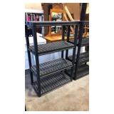 2 Plastic Shelves