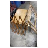 2 Gates and a Small Table