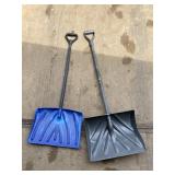 2 Snow Shovels