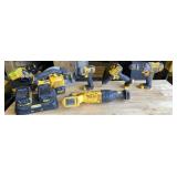 20V Dewalt Drill Kit-Read Description
