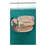 Spalding Leather Glove