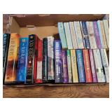 Nora Roberts Books (25)