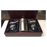 New Ducks Unlimited Bar Set w/Wood Case