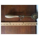 Early Gilchrist 31 Disher Ice Cream Scoop