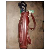 Nice Set of Golf Clubs With Bag - Includes