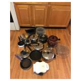 Deal Asst. Pots & Pans, Strainers,