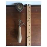 Early Gilchrist 31 Disher Ice Cream Scoop