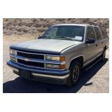 (AZ) 1999 Chevrolet Suburban